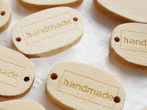 Knöpfe aus Holz mit Hand-Made Label 10er Pack